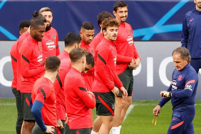 布朗32分米切尔空砍33分 凯尔特人大胜骑士1-0