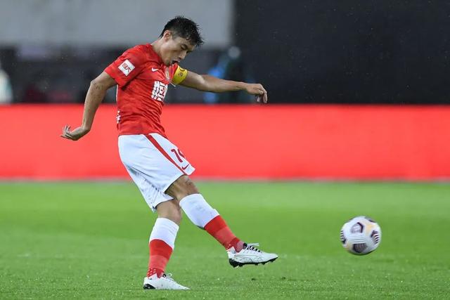 首钢队史第5次主场输超过30分 主教练赛后道歉